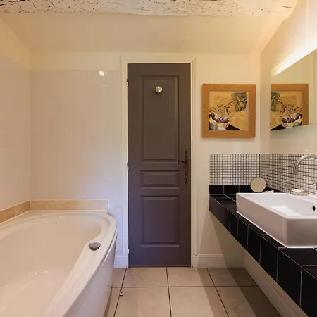 Hotel Du Clos Le Rouret