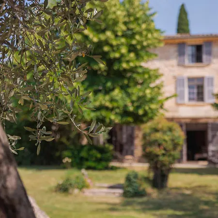 Du Clos Hotel